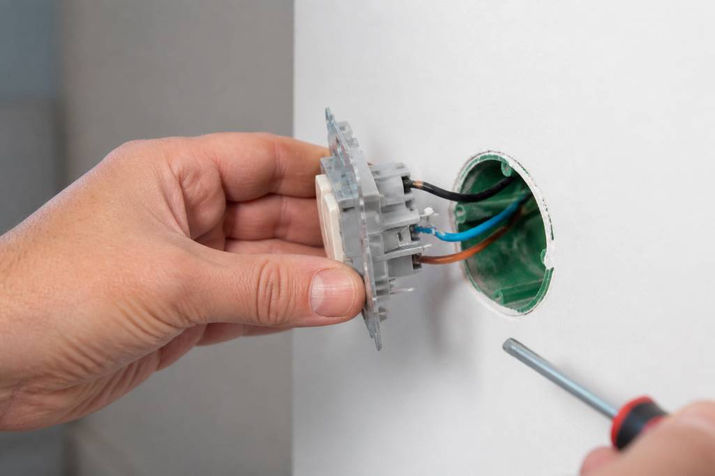 2 vitesses branchement interrupteur vmc 3 fils : guide de câblage et conseils pratiques 2 vitesses branchement interrupteur vmc 3 fils : guide de câblage et conseils pratiques