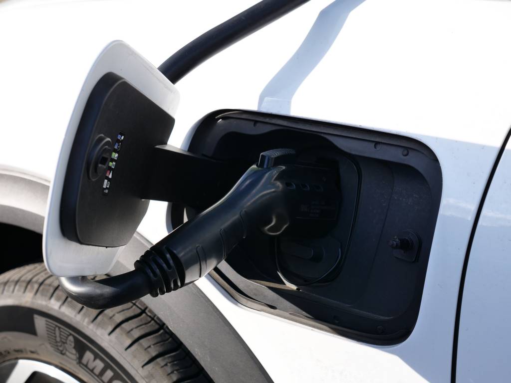 Comment recharger et entretenir une voiture sans permis électrique Comment recharger et entretenir une voiture sans permis électrique